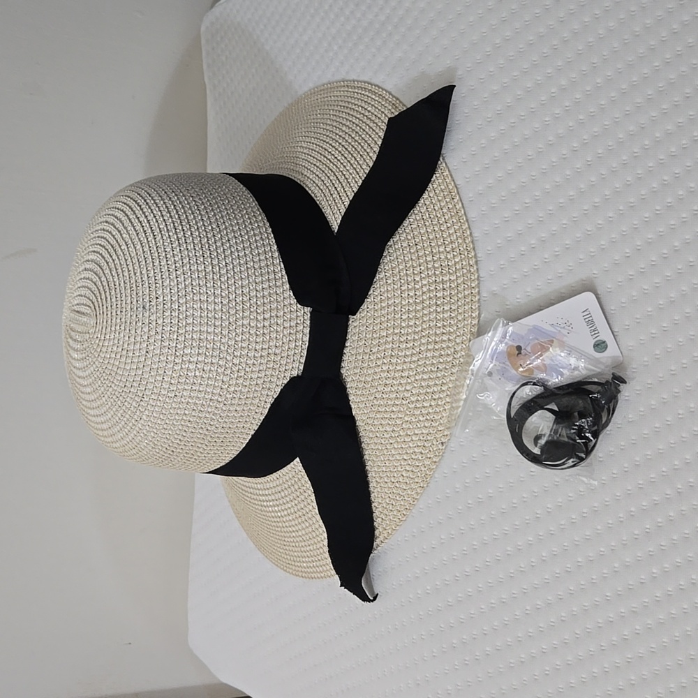 NWT Verabella Hat